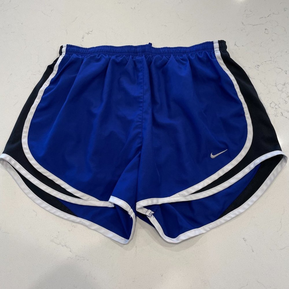 Nike Dri-Fit Tempo Running Shorts Blue Women’s Medium